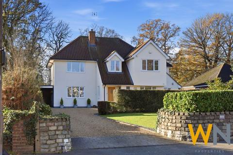 undefined, Ingrave Road, Brentwood CM13