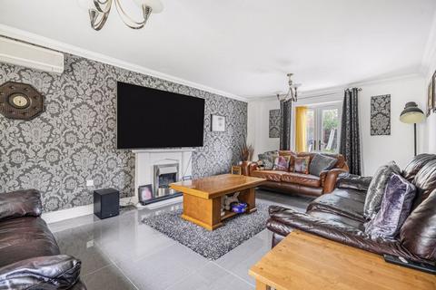 5 bedroom detached house for sale, Winstanley Lane, Milton Keynes