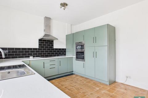 3 bedroom terraced house for sale, Ripponden Road, Oldham OL1