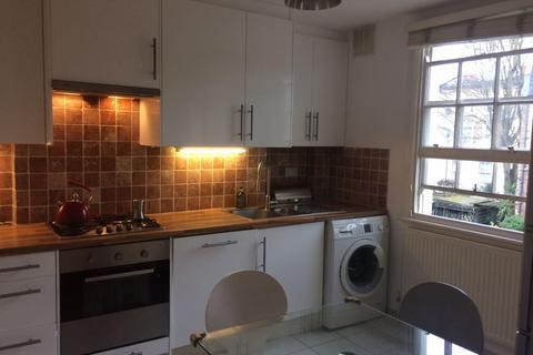 2 bedroom property to rent, 2 bed flat to let, Urlwin Street, SE5 London