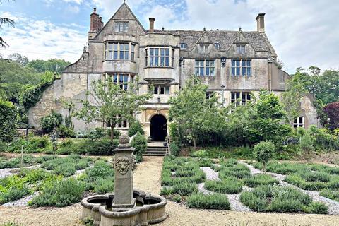 undefined, Woollas Hall, Eckington