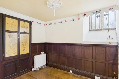 undefined, Woollas Hall, Eckington