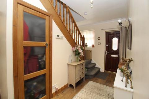 2 bedroom end of terrace house for sale, Fairywell Road, Altrincham WA15