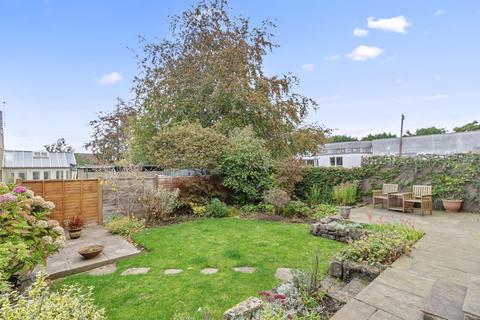undefined, Ellicott Court, Ilkley LS29