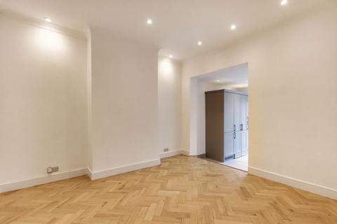 undefined, Warwick Road, Welling DA16