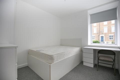 6 bedroom terraced house to rent, Westgate Road, Newcastle Upon Tyne