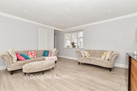 undefined, Forest Road, Ilford, Essex