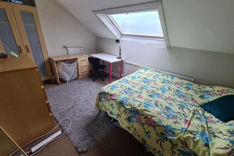 4 bedroom house to rent, Stanmore Road, Leeds LS4
