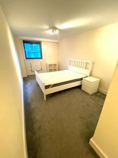 2 bedroom flat to rent, South Quays, Crossharbour, Canary Wharf E14