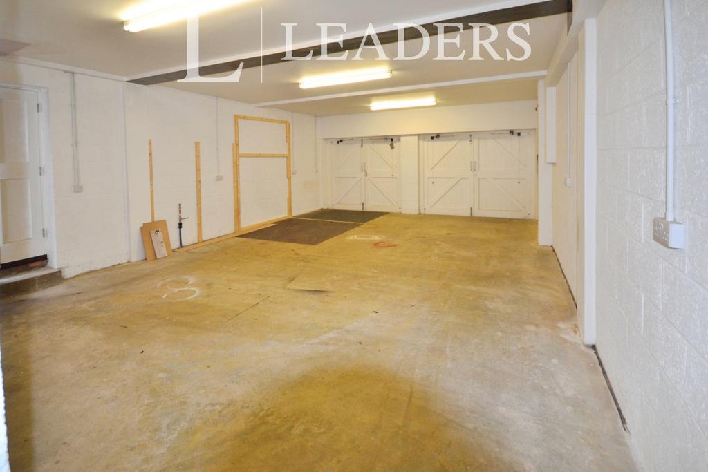 Kitchen area