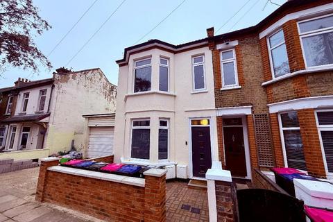 undefined, Oban Road, Southend on Sea, Essex, SS2 4JJ