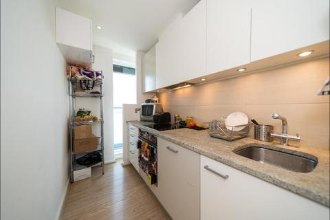 2 bedroom apartment to rent, Seacon Tower, 1 Hutchings Street, Canary Wharf, South Quay, London, E14 8JX