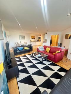 2 bedroom flat to rent, City Tower, Limeharbour, Cross Harbour, South Quay, Canary Wharf, London, E14 9LU