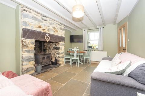 2 bedroom end of terrace house for sale, Mynydd Glas, Garndolbenmaen, Gwynedd, LL51