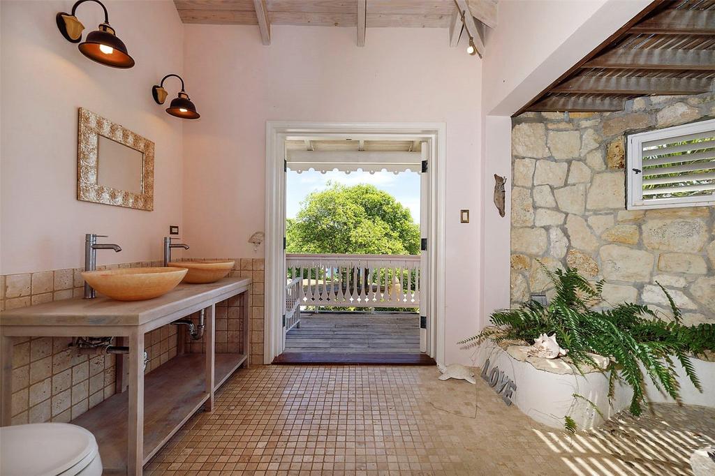 Ensuite