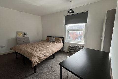 2 bedroom terraced house to rent, Lincoln LN5