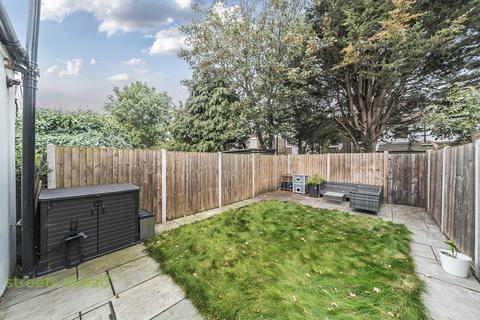 28 Sutherland Road, Croydon, CR0 3QG