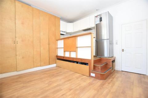 1 bedroom apartment to rent, Dagnall Park, London, SE25