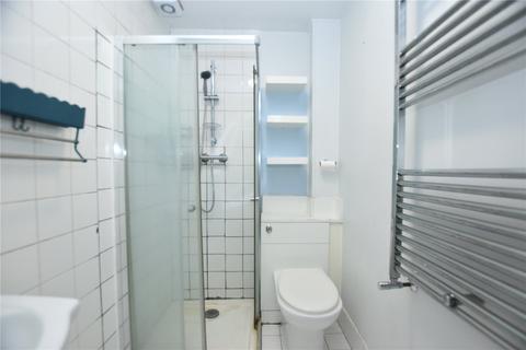 1 bedroom apartment to rent, Dagnall Park, London, SE25