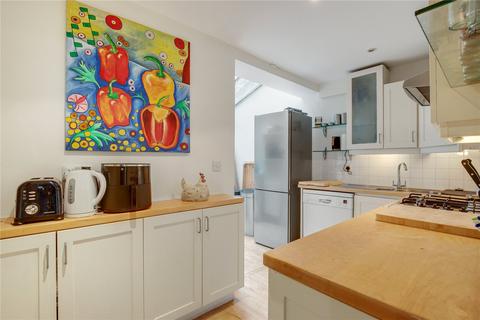 2 bedroom apartment for sale, Leathwaite Road, SW11