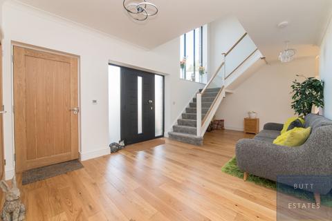 4 bedroom detached house for sale, Exeter EX5