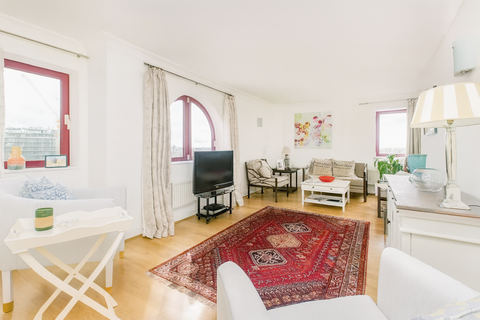 2 bedroom flat to rent, Imperial Wharf, London SW6