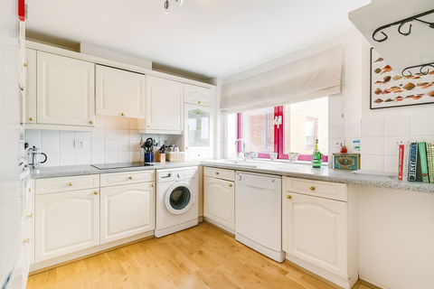 2 bedroom flat to rent, Imperial Wharf, London SW6