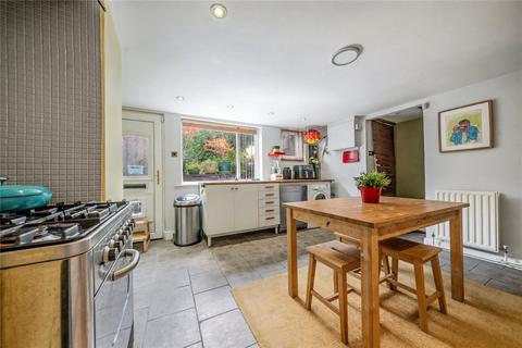9 Lumley Place, Leeds, LS4 2NL