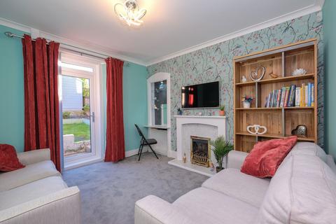 1 bedroom flat for sale, Gladstone Place, Woodside, Aberdeen