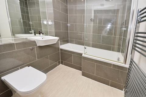2 bedroom apartment for sale, St. Stephens Court, Silver Street, Stansted, Essex, CM24