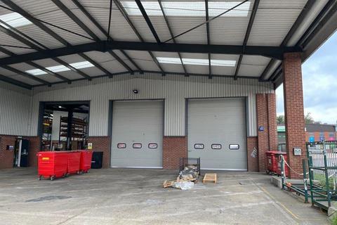 Warehouse to rent, Cowdray Ave Colchester CO1 1BX