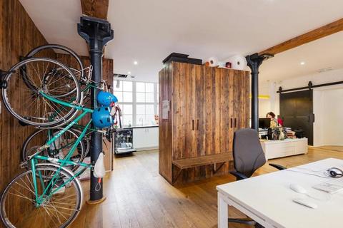 Office for sale, 113-117 Farringdon Rd London EC1R 3BX