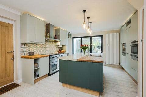 5 bedroom detached house for sale, Burney Close, Fetcham, Leatherhead, KT22