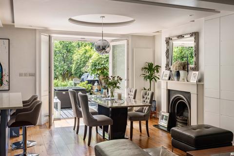 2 bedroom apartment for sale, Greville Road, London, NW6