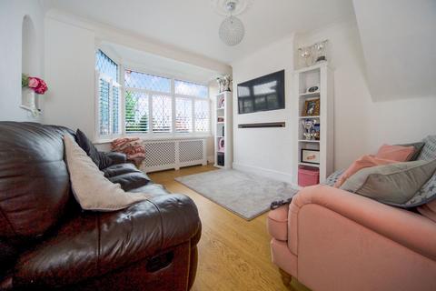 undefined, Severn Drive, Enfield EN1