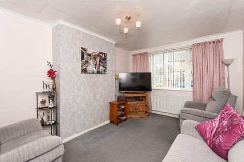 3 bedroom semi-detached house for sale, Muirfield Close, Chesterfield S41
