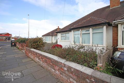 2 bedroom bungalow for sale, Luton Road,  Thornton-Cleveleys, FY5