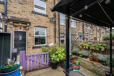 2 bedroom terraced house for sale, Stanley Street West, Sowerby Bridge HX6