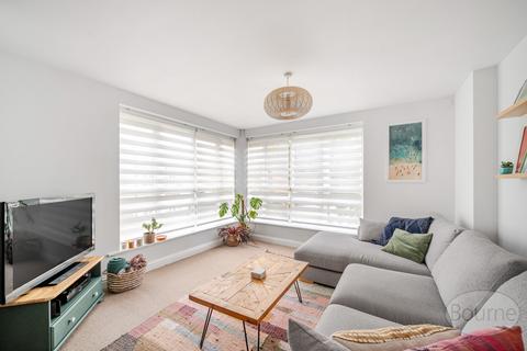 undefined, Tudor Way, Knaphill, Woking, Surrey, GU21