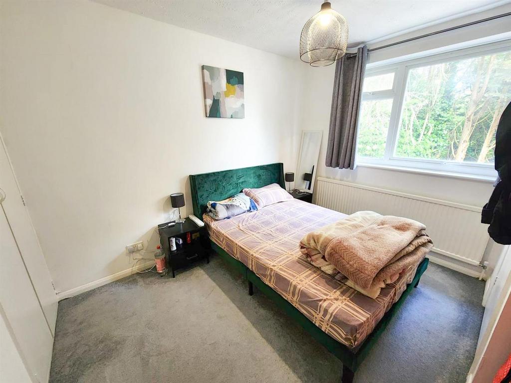 Bedroom 2.jpg
