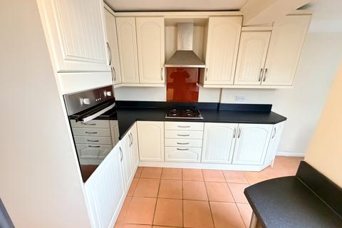 2 bedroom terraced house for sale, Gipsy Lane, Grays