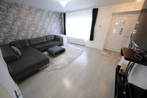 2 Alexandra Close, Grays, RM16 4TT