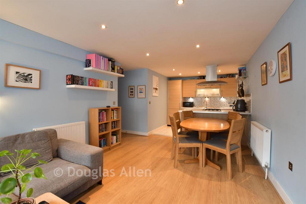 Lounge/Kitchen/Dining Room