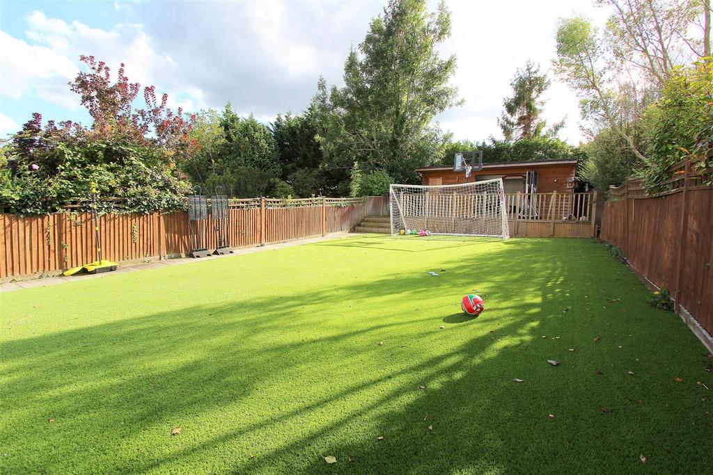 Garden c.JPG