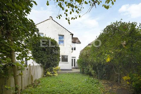 3 bedroom end of terrace house for sale, Milton Road, Mill Hill, London, NW7