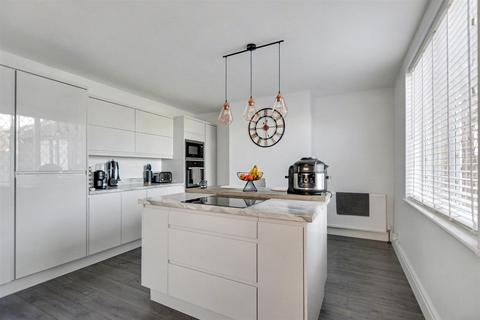 3 bedroom semi-detached house for sale, Hickings Lane, Stapleford, Nottingham
