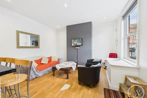 4 bedroom terraced house for sale, Pennington Street, Woodhouse, Leeds