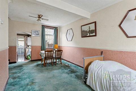 undefined, Ordnance Road, Enfield