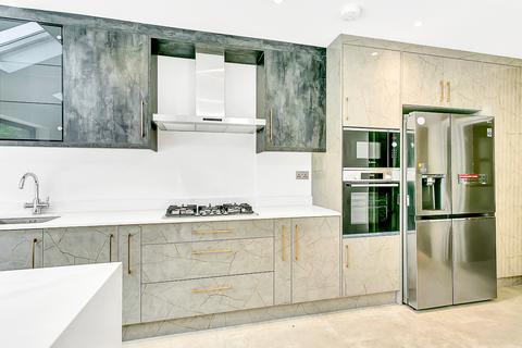 undefined, Maidenhead SL6