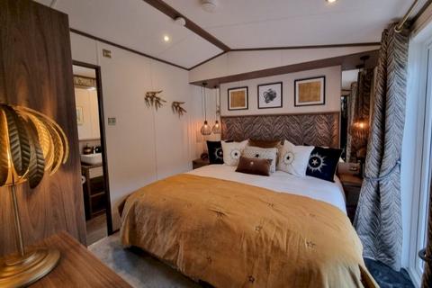 undefined, The Rockett  Woodlands Lodge Retreat, New Quay SA45